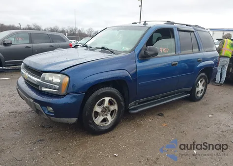 2006 Chevrolet Trailblazer Ls z USA, uszkodzony, nr VIN 1GNDT13SX62179714